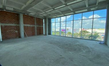 OFICINAS VENTA  FRENTE A PLAZA LAS AMERICAS PLAYA DEL CARMEN HUMANA WORKCENTER