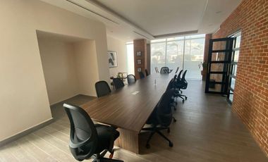 OFICINAS VENTA  FRENTE A PLAZA LAS AMERICAS PLAYA DEL CARMEN HUMANA WORKCENTER