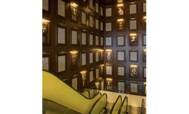 se alquila apto Avenida Balboa decorado, amoblado frente al mar