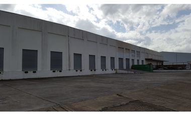se Alquila Galera En Parque Industrial 730m2.$4,500.00