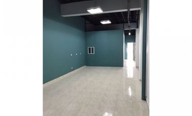 Se Alquila Local Comercial 100 Mts 12 De Octubre $ 950.oo