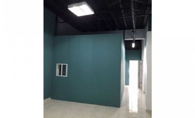 Se Alquila Local Comercial 100 Mts 12 De Octubre $ 950.oo