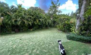 SE VENDE Hermosa casa en Cardenas Panama $750.00.00