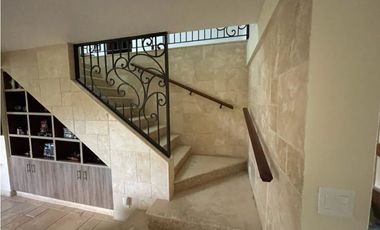 SE VENDE Hermosa casa en Cardenas Panama $750.00.00