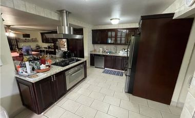 SE VENDE Hermosa casa en Cardenas Panama $750.00.00