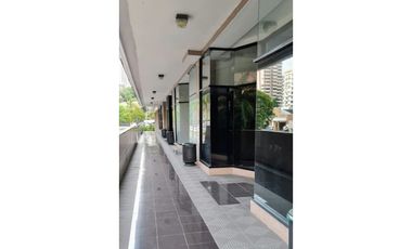 Se Alquilan 2 Locales Comerciales Consultorios $1.659.00 El Cangrejo