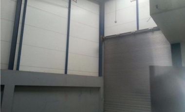 Se Vende Ofi-bodega en Mañanitas 300 Mts $430.000.oo