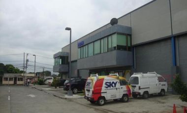 Se Vende Ofi-bodega en Mañanitas 300 Mts $430.000.oo