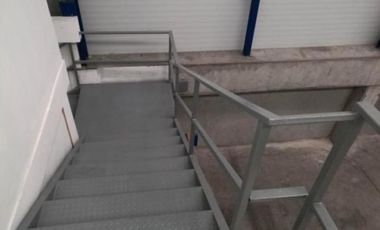 Se Vende Ofi-bodega en Mañanitas 300 Mts $430.000.oo