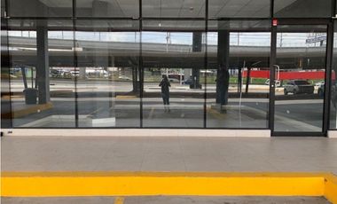 Se Alquilan Locales Comerciales 24 Diciembre desde 27 mts $900.oo