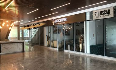 Se Alquila Local Comercial  89 mts San F/co Vía Israel $2.300.oo