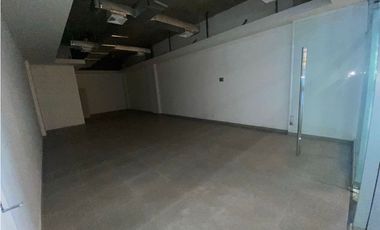 Se Alquila Local Comercial  89 mts San F/co Vía Israel $2.300.oo