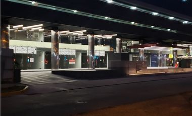 Se Alquila Local Costa del Este 248 Mts $5.700.oo