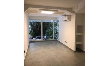 Se Alquila Fabuloso Local Comercial El Cangrejo 225 mts $2.250.oo