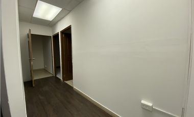 Se Alquila Oficina Obarrio 115 mts piso 1 $1.385.oo