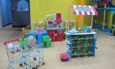 Se Alquila Local comercial 300 Mts Brisas del Golf $3.500.oo