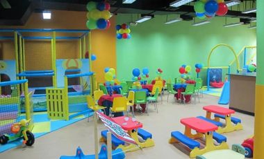 Se Alquila Local comercial 300 Mts Brisas del Golf $3.500.oo