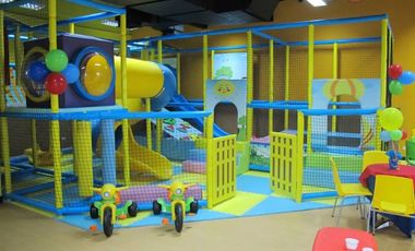 Se Alquila Local comercial 300 Mts Brisas del Golf $3.500.oo
