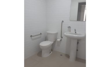 Se Alquila Excelente Local Via Porras 124 Mts $2.087.oo