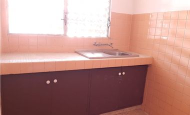 Se Alquila  Local comercial 78 Metros Rio Abajo $850.oo