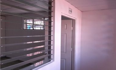 Se Alquila  Local comercial 78 Metros Rio Abajo $850.oo