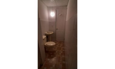 Se Alquila  Local comercial 78 Metros Rio Abajo $850.oo