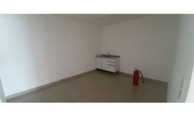 Se Alquila  Local comercial 78 Metros Rio Abajo $850.oo