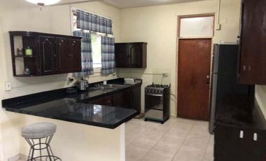 SE ALQUILA HERMOSA CASA