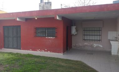 Casa en venta en Merlo Norte