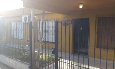 Casa en venta en Merlo Norte