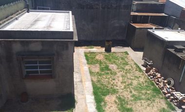Casa en venta en Ramos Mejia Sur
