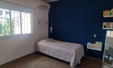 Casa en venta en Ezpeleta Este