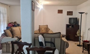 Se vende CASA en Oriente 15