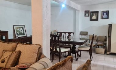 Se vende CASA en Oriente 15