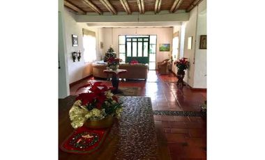 VENDEMOS FINCA EN AMAGA