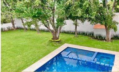 HERMOSA RESIDENCIA EN PARAISO COUNTRY CLUB