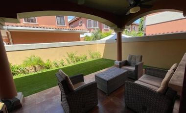 Se Alquila Casa En Costa Sur | Residencial El Doral