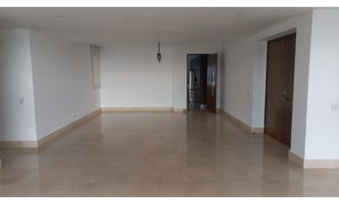 ALQUILO APARTAMENTO EN ALCALDE DIAZ $3700!!