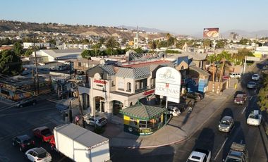 Plaza Comercial en Venta en col.  20 de Noviembre, Tijuana