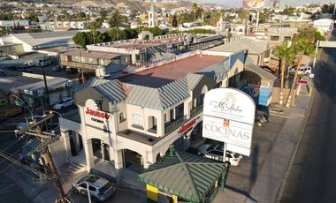 Plaza Comercial en Venta en col.  20 de Noviembre, Tijuana