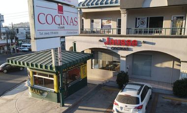 Plaza Comercial en Venta en col.  20 de Noviembre, Tijuana