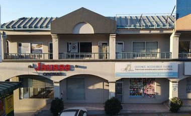 Plaza Comercial en Venta en col.  20 de Noviembre, Tijuana