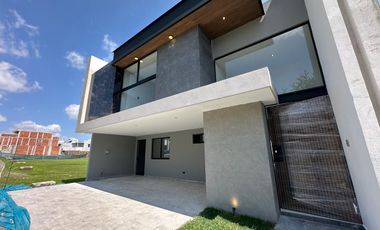 Casa en Venta en Lomas de Angelópolis II.