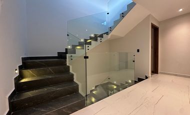 Casa en Venta en Lomas de Angelópolis II.