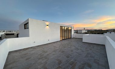 Casa en Venta en Lomas de Angelópolis II.