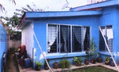 Venta de Vivienda unifamiliar con local comercial adjunto