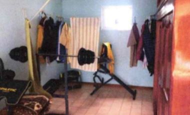 Venta de Vivienda unifamiliar con local comercial adjunto