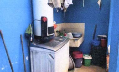 Venta de Vivienda unifamiliar con local comercial adjunto