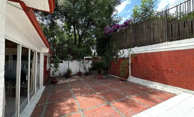Casa en venta en San Jerónimo Lídice  calle Santiago