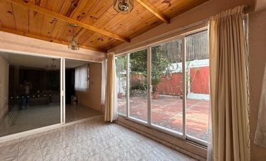 Casa en venta en San Jerónimo Lídice  calle Santiago
